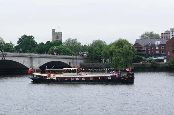 The Thames Diamond Jubilee Pageant
