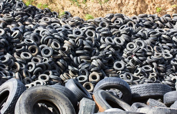 Heap old Tires