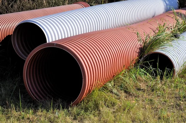 Drainage pipes