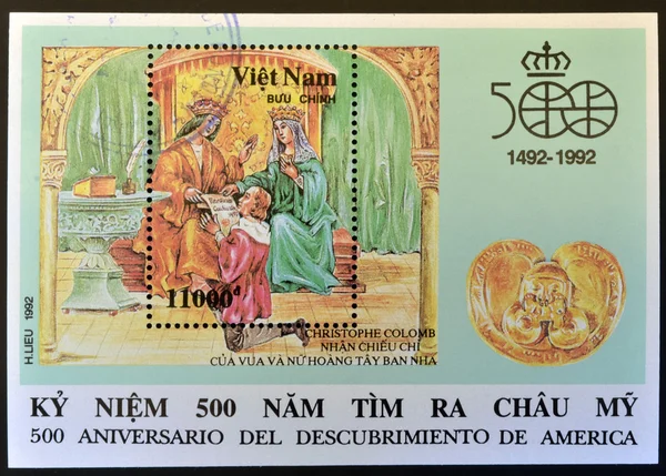 VIETNAM - CIRCA 1992: A stamp printed in Vietnam shows commemorates the 500th anniversary of the discovery of America , circa 1992