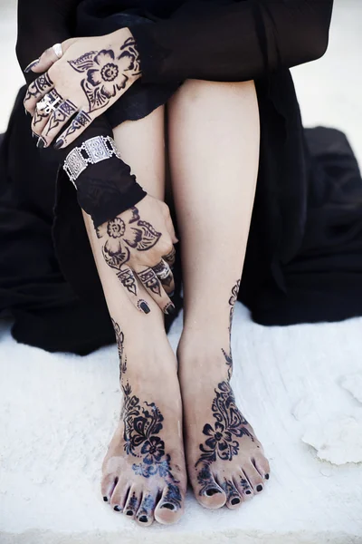 Details shot of henna tattoos on Indian bride