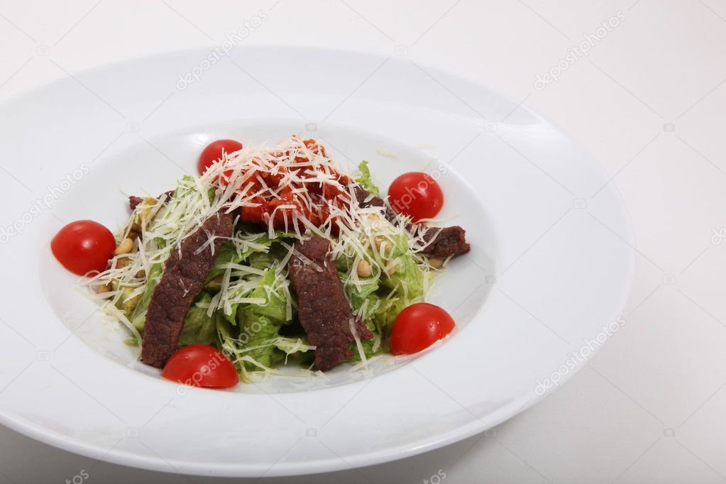 Цезарь салат с мясом