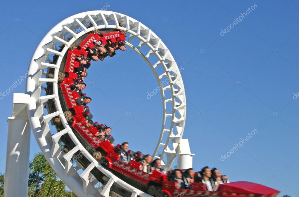 惊险刺激的云霄飞车车手