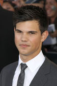 <b>Angela Taylor</b> – Redaktionelle Stock-Fototografie - depositphotos_11752826-stock-photo-taylor-lautner