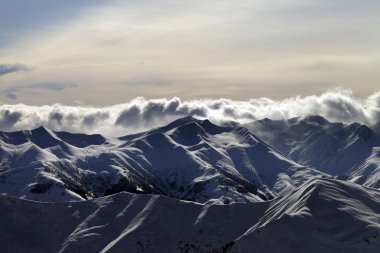 dağlarda günbatımı