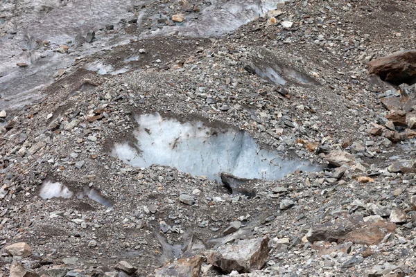 Crevasse in glacier — Stock Photo, Image