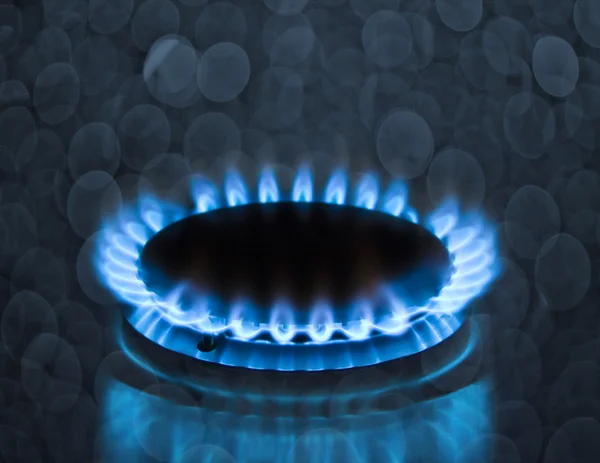 Queimador de fogão a gás com chama azul — Fotografia de Stock