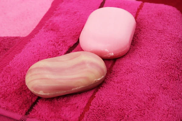 Havlu ve sabun — Stok fotoğraf