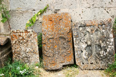 khachkars veya çapraz-taş