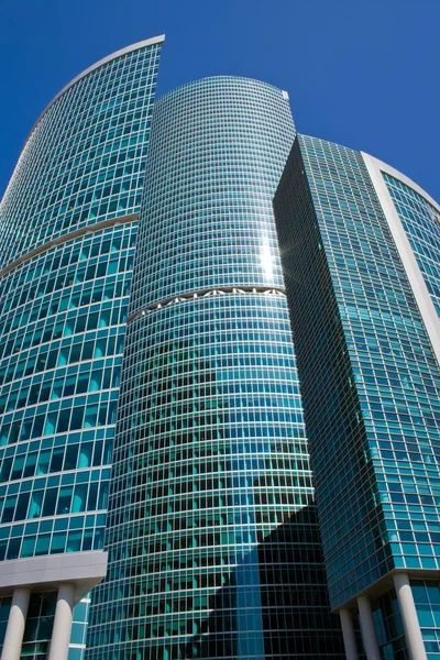 Gratte-ciel moderne centre d'affaires — Photo