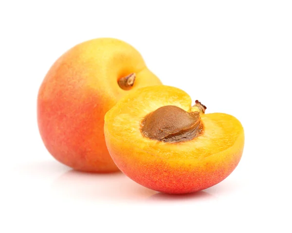 Солодкі стиглі абрикос — стокове фото