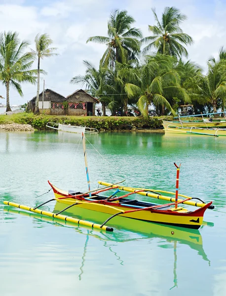 Filippine villaggio di pescatori — Foto Stock