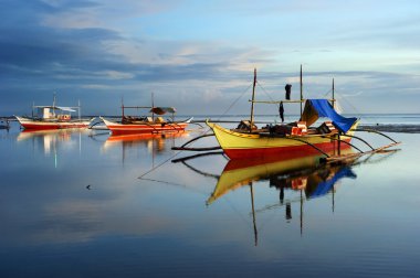 Traditional Philippines boats clipart