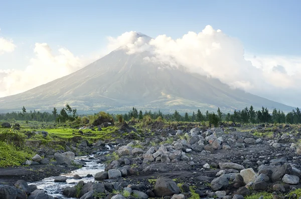 Mayon Volcano — Stock Photo, Image