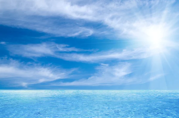 Thailand hav och perfekt himmel — Stockfoto