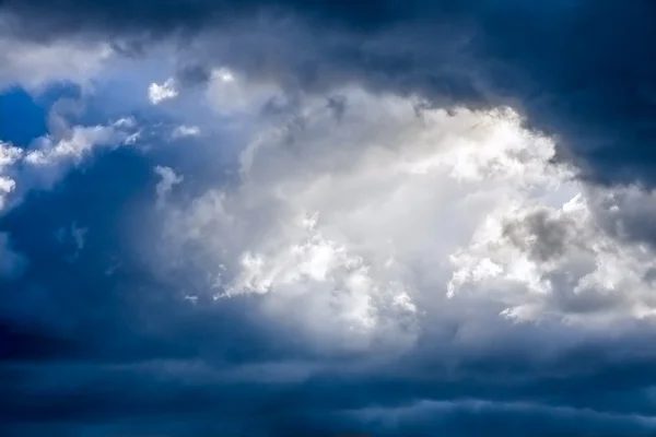 Bouřlivé nebe — Stock fotografie