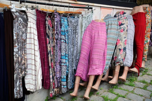 Inexpensive Clothing at the Market — Stock Photo, Image