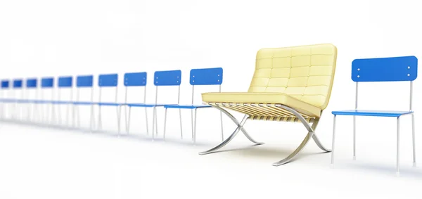 Cadeira moderna e uma série de cadeiras simples — Fotografia de Stock