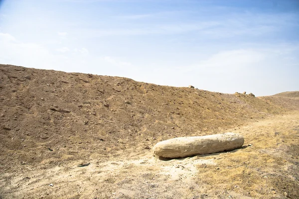 Landschap van woestijn en rotsen in de buurt van hurghada, Egypte — Stockfoto