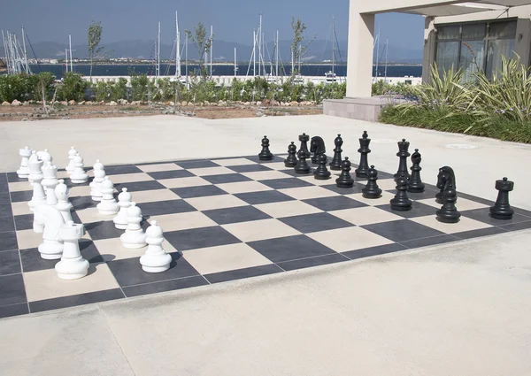 Grandes jogos de xadrez no parque — Fotografia de Stock