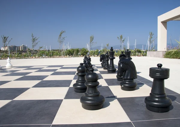 Duże szachy w parku — Zdjęcie stockowe