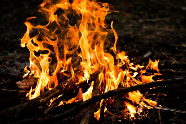 Brandende vlammen voor detail — Stockfoto