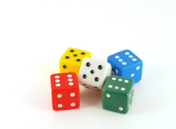 Öt színes kocka felett fehér — Stock Fotó