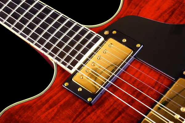 Rode elektrische gitaar — Stockfoto