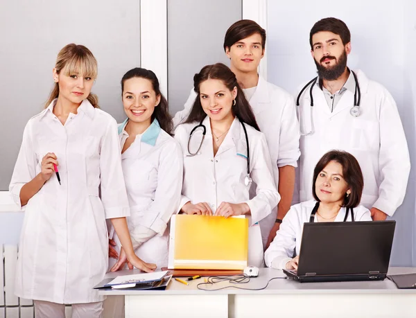 Team av läkare på sjukhus. — Stockfoto