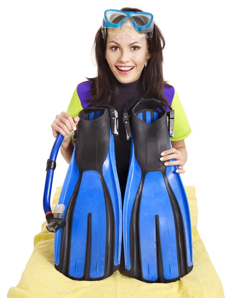 다이빙 장비를 착용 하는 여자. — 스톡 사진