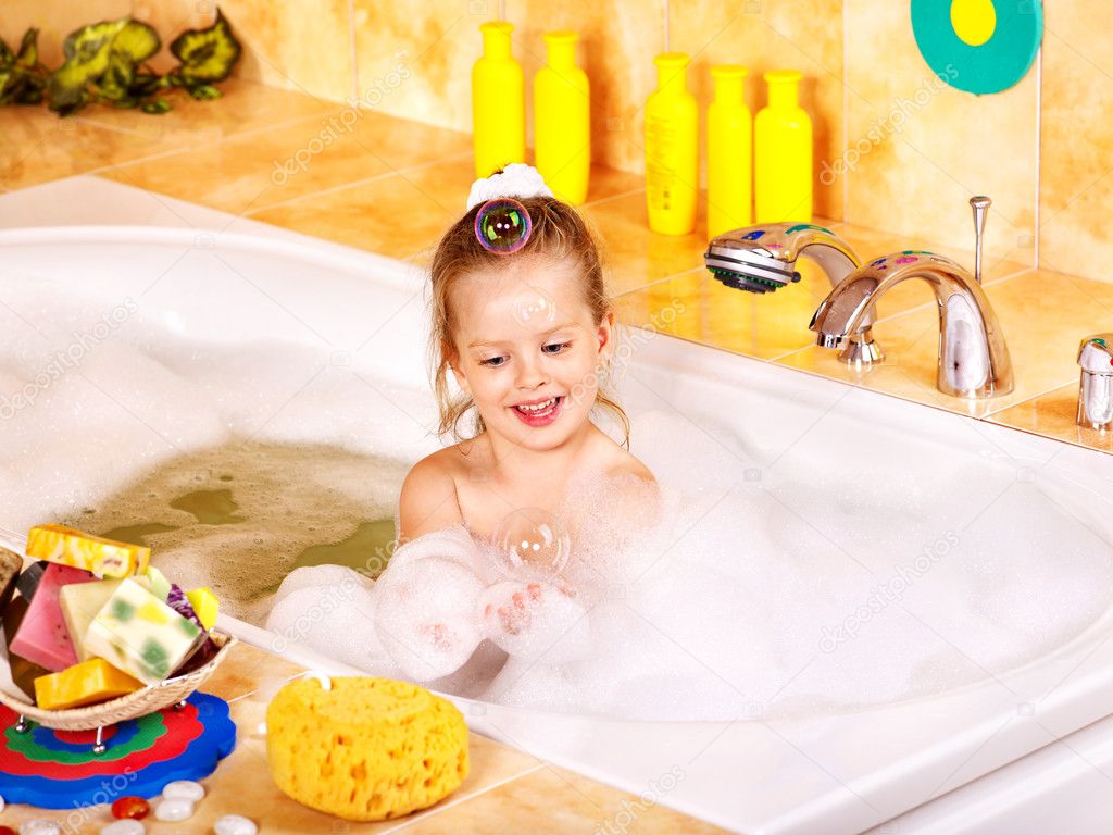Kids Taking Bubble Bath Child Bathing Bathtub Little Girl Playing Stock  Photo by ©textandphoto 319057452
