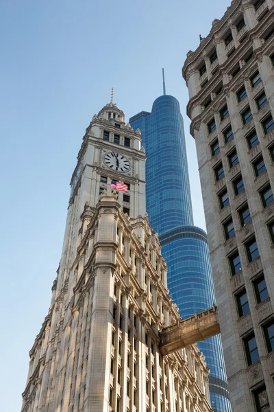 Wrigley building och trump tower chicago — Stockfoto