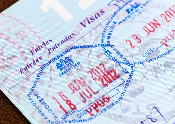 Sellos de visado en pasaporte estadounidense Tailandia Camboya — Foto de Stock