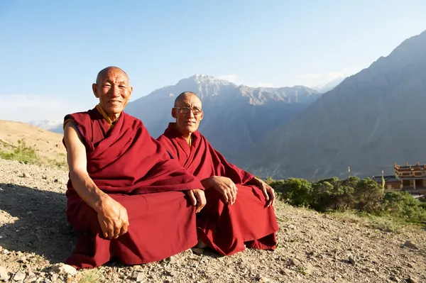 Two Indian tibetan monk lama — Stock Photo, Image
