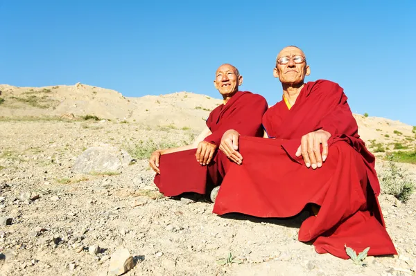 Two Indian tibetan monk lama — Stock Photo, Image
