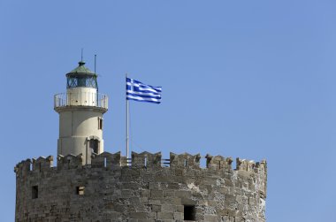 Mandraki Limanı, Yunan bayrağı