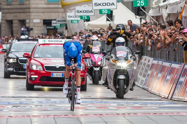 MILANO, ITALIA - 27 MAGGIO: Ryder Hesjedal al termine della 21esima tappa del Giro d'Italia 2012 il 27 maggio 2012 a Milano — Foto Stock