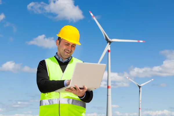 Technician Engineer in Wind Turbine Power Generator Station — Stock Photo, Image