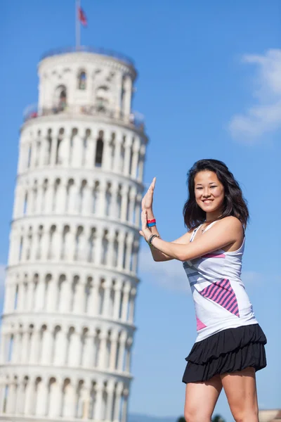 Chinese Girl with Leaning Tower of Pisa — Stock Photo, Image