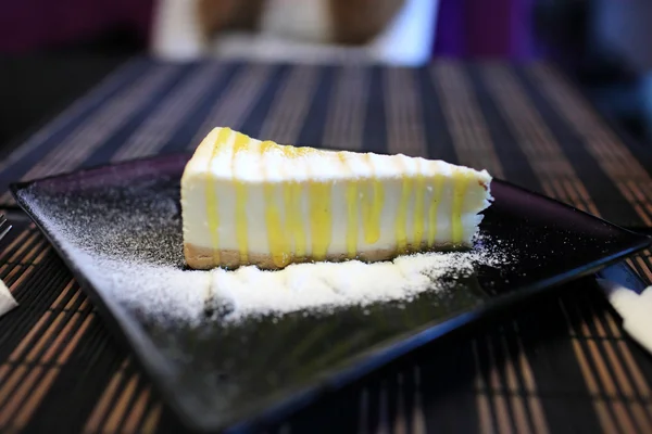Bir cheesecake — Stok fotoğraf
