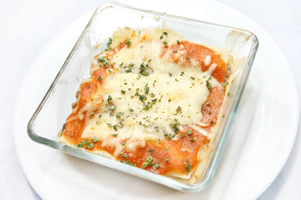 Čerstvé zapečené lasagne — Stock fotografie