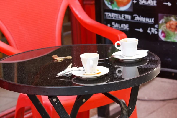Kaffeetassen im Freien — Stockfoto