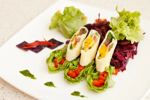 イカの夏サラダletní salát s kalamáry — ストック写真