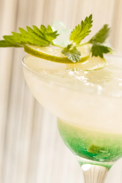 Cocktail avec menthe — Photo