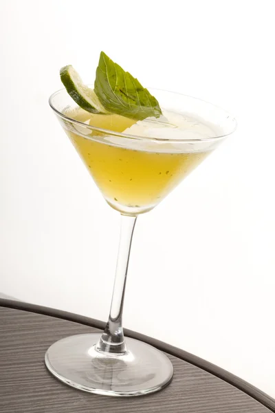 Cocktail con lime — Foto Stock