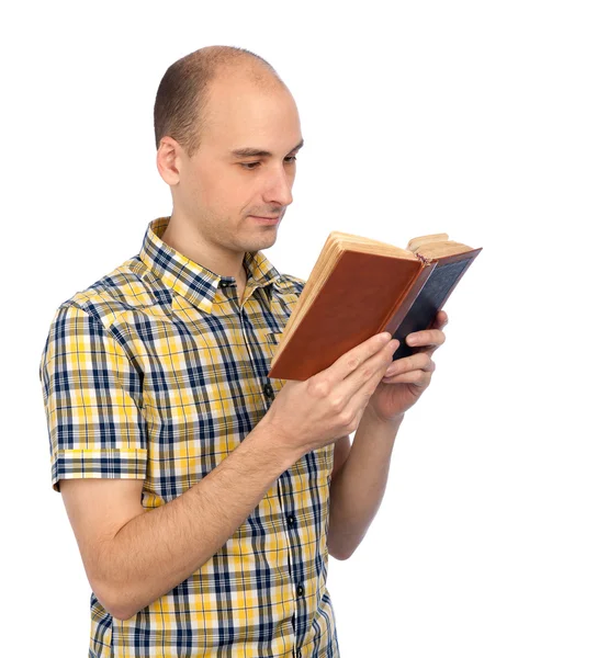 Człowiek czytający książkę — Zdjęcie stockowe