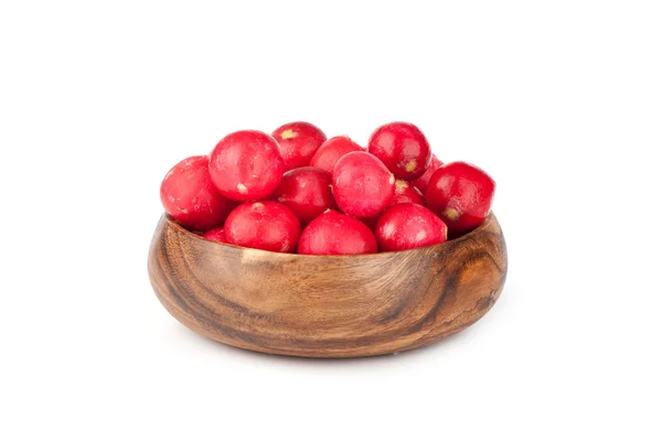 Radishes in a wooden bowl — Stock Photo, Image