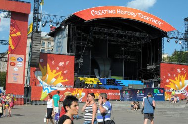 Kiev, Ukrayna - 19 Haziran: euro 2012 ana futbol fan zone mai