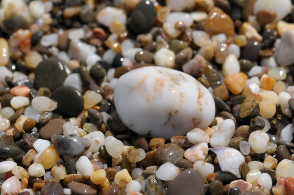 Pedras do mar como pano de fundo — Fotografia de Stock