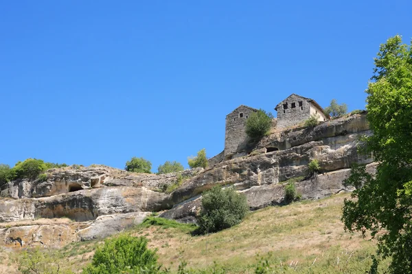 Αρχαίο οχυρό στο βράχο — Φωτογραφία Αρχείου